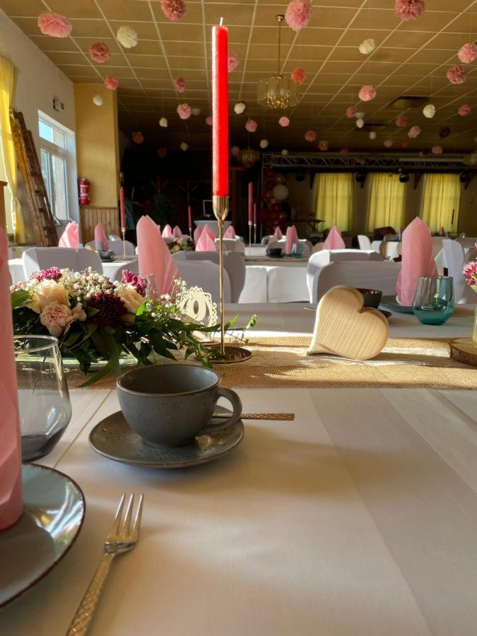 Gasthaus Neue Muehle Westhausen  ภายนอก รูปภาพ