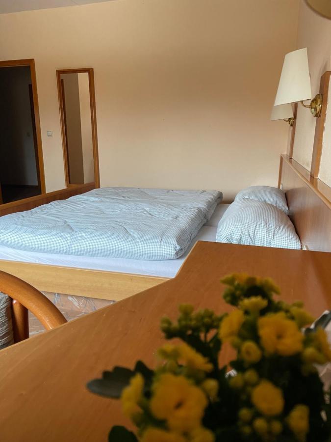 Gasthaus Neue Muehle Westhausen  ภายนอก รูปภาพ